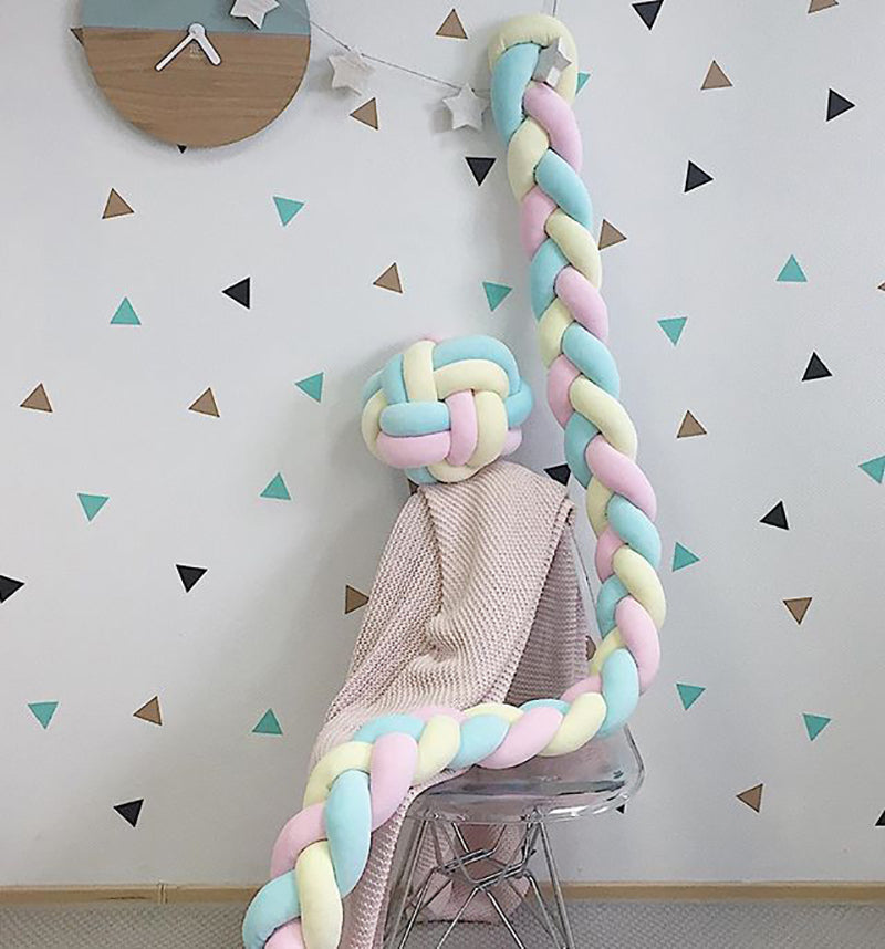 Tri-Coloured Braided Baby Bumper